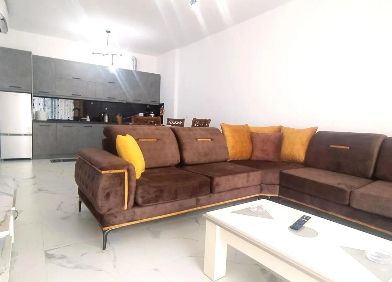 Saranda Xhulial 2 Apartament 0*,  Albania