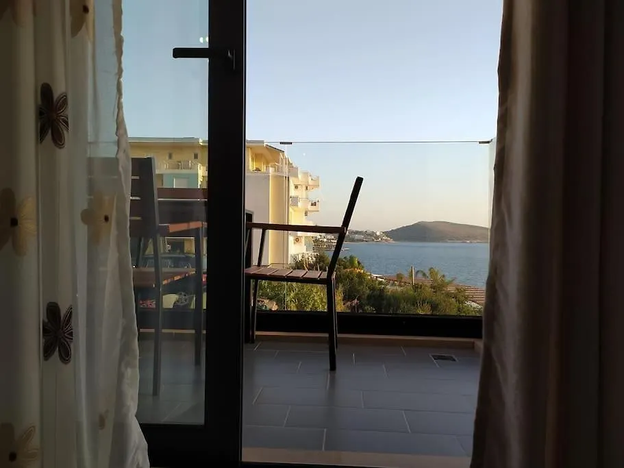 Apartment Xhulial 'S Saranda Apartament