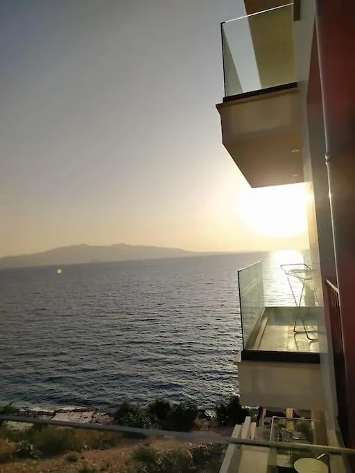Apartment Xhulial 'S Saranda Apartament