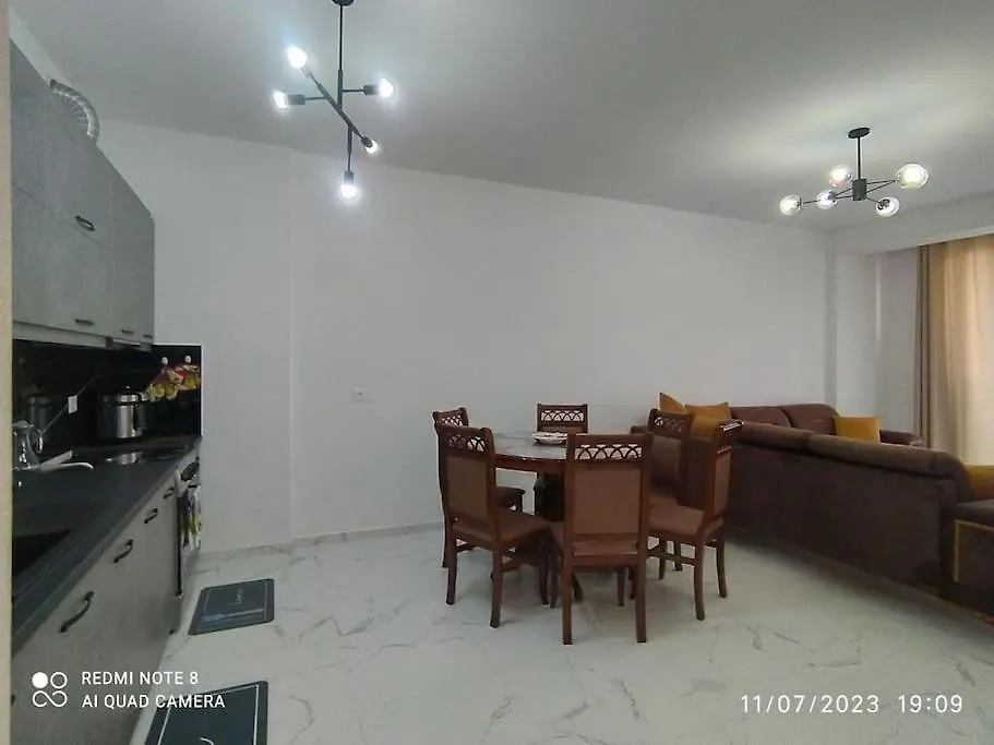 Apartment Xhulial 'S Saranda Apartament