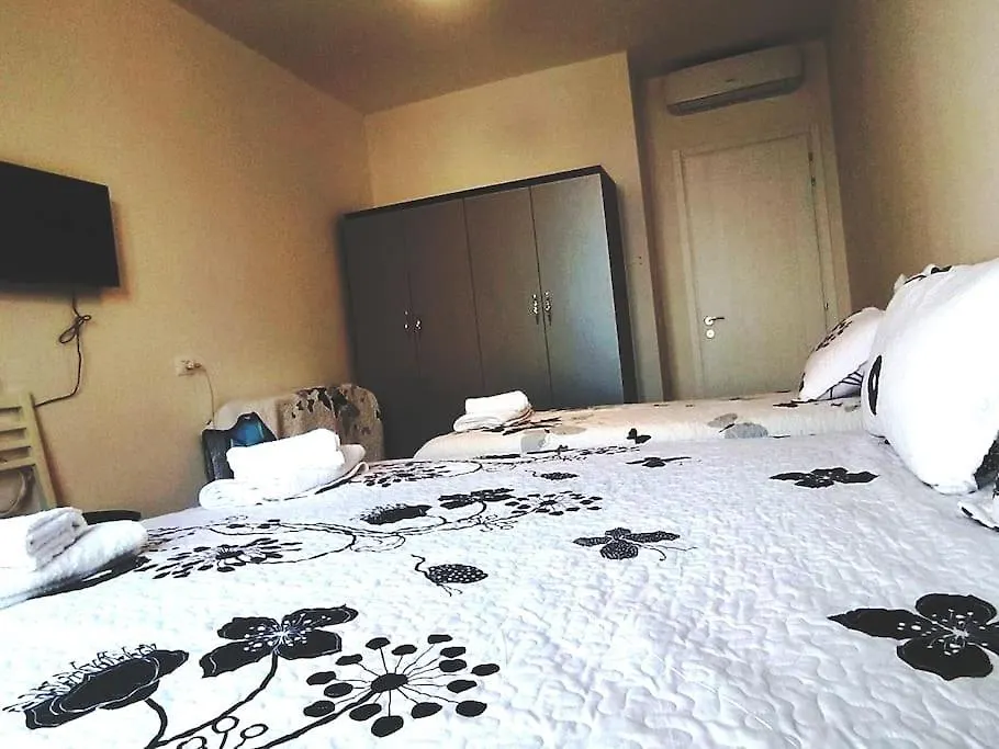 Saranda Xhulial 2 Apartament 0*,