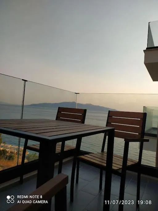 Xhulial 'S Saranda Apartament 0*, Sarande Albania