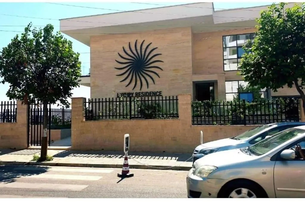 Xhulial 'S Saranda Apartament Apartment