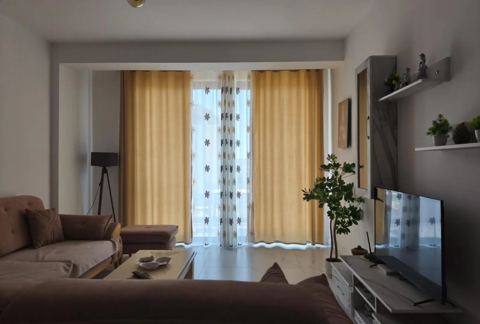 Saranda Xhulial 2 Apartament Albania